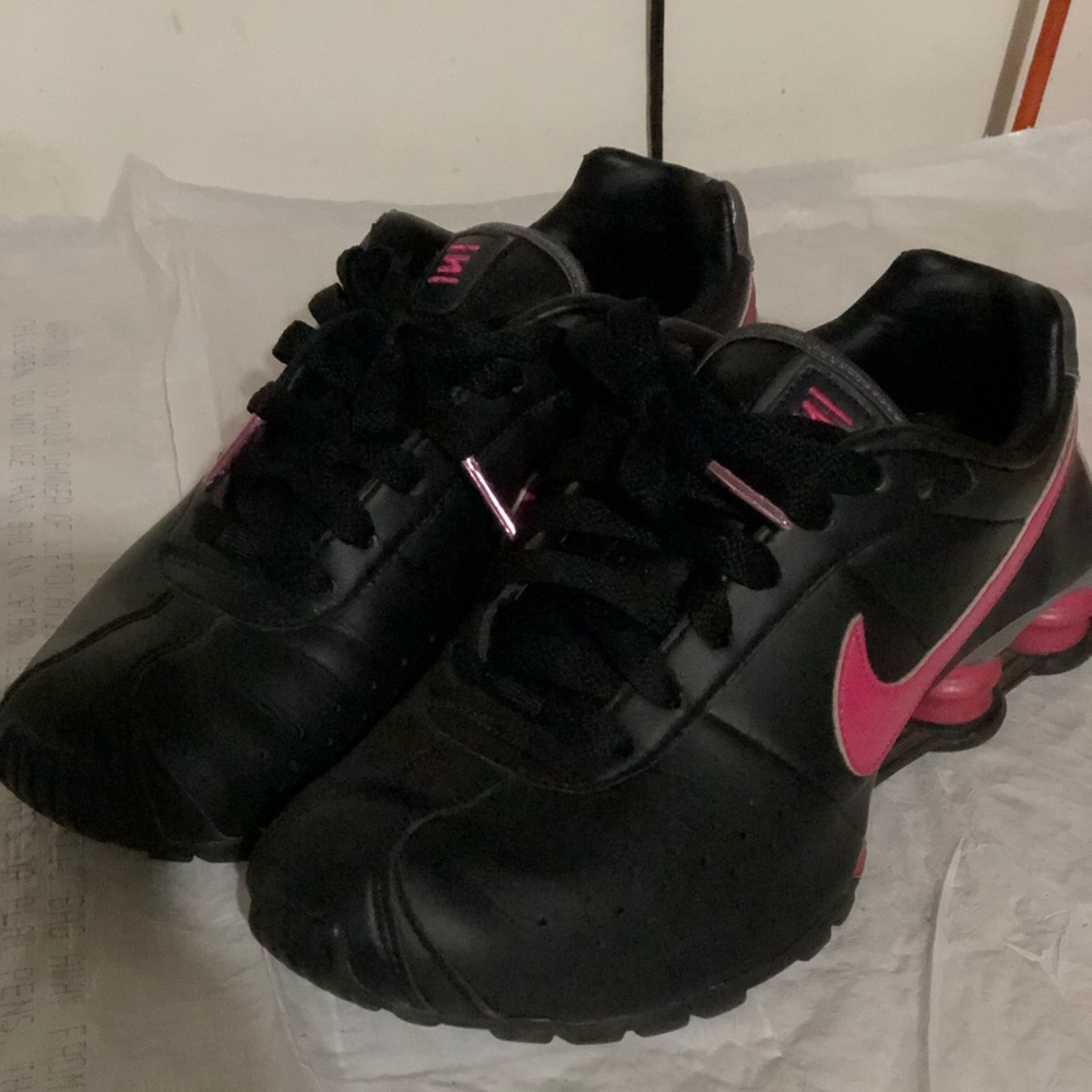 Nike shoes